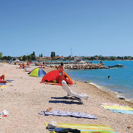 Amazing In With Kitchen Apartman Vrsi